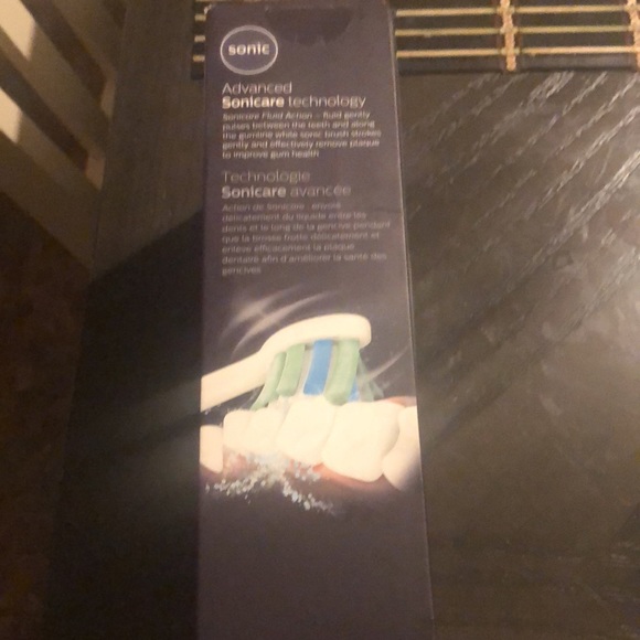 Philips Sonicare 4100 Power Toothbrush, Rechargeable Electric Toothbrush - Picture 2 of 4